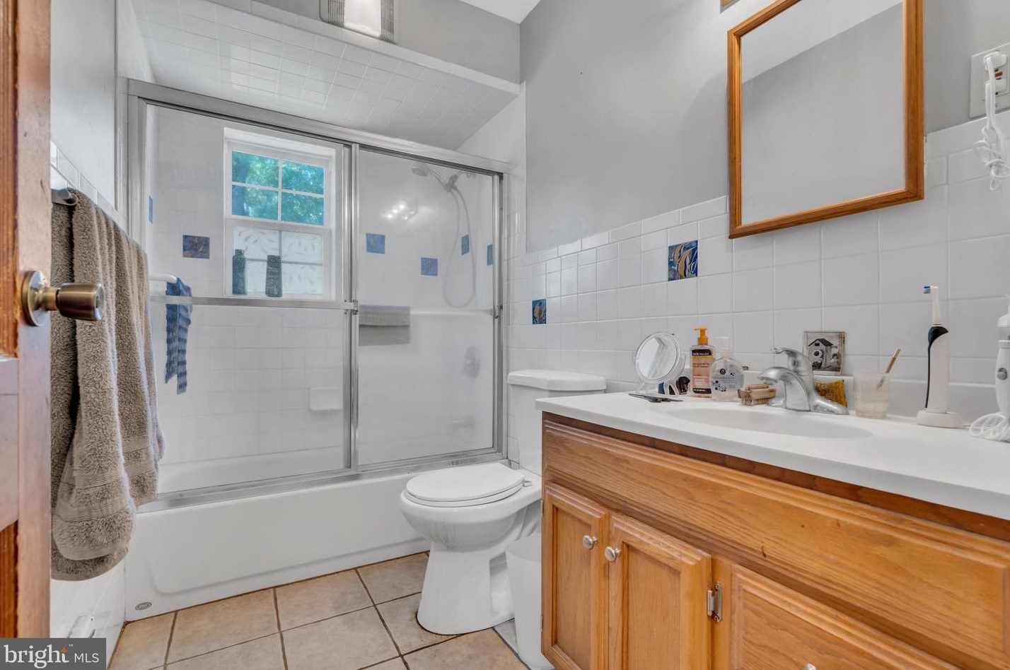 69 Lower Oak Grove Rd, Frenchtown NJ  08825-4230 exterior