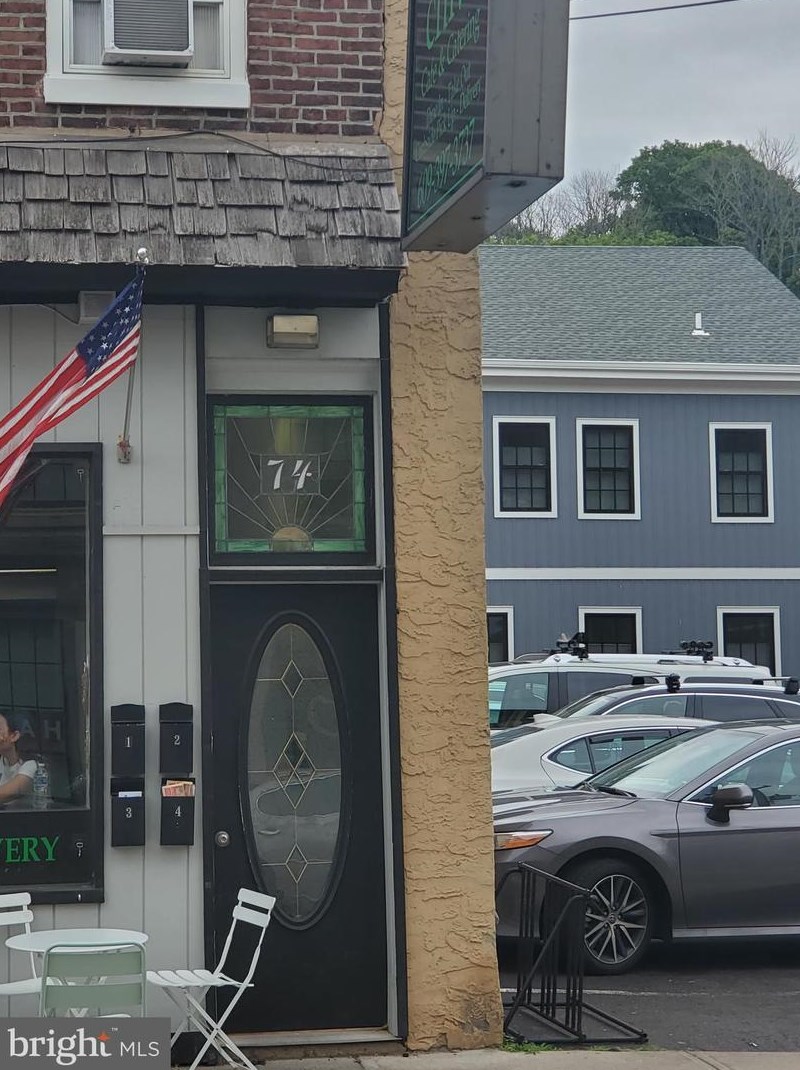 74 N Main St #2, West Amwell, NJ 08530
