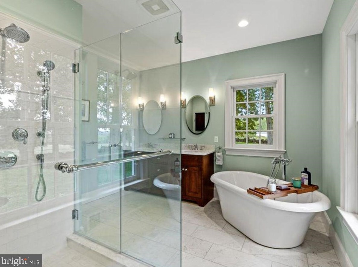 150 Sandy Rdg Rd, Stockton NJ 08559-1513 exterior