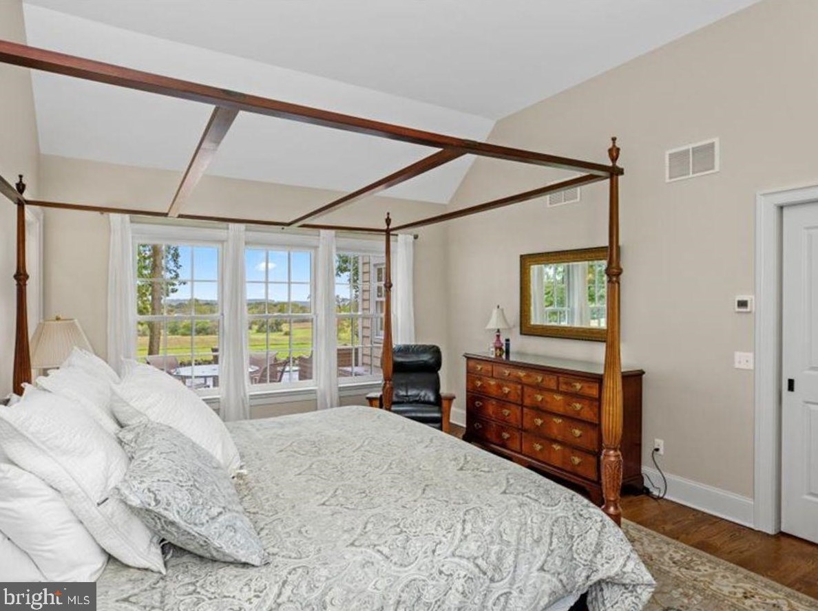 150 Sandy Rdg Rd, Stockton NJ 08559-1513 exterior