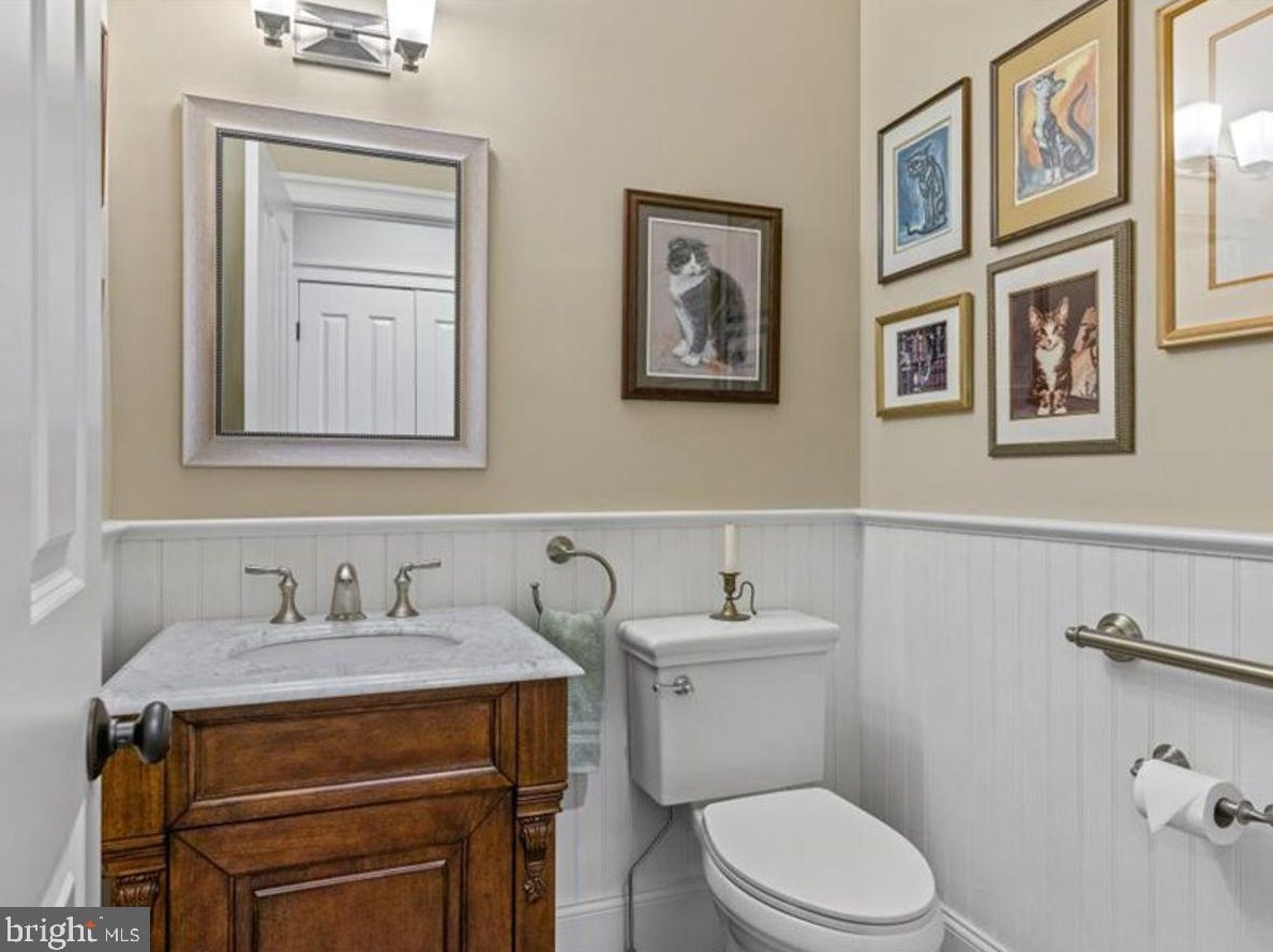 150 Sandy Rdg Rd, Stockton NJ 08559-1513 exterior