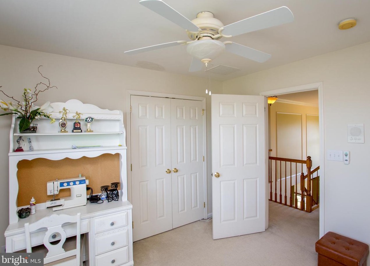 19 Ferris Wheel Dr, West Amwell NJ  08530-3441 exterior