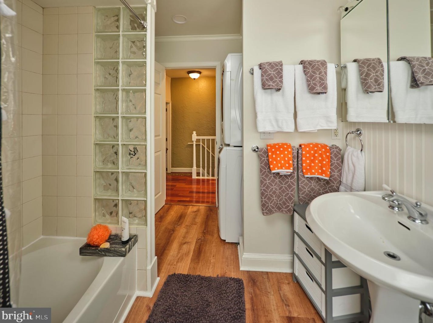 82 Delevan St, West Amwell NJ  08530-2015 exterior