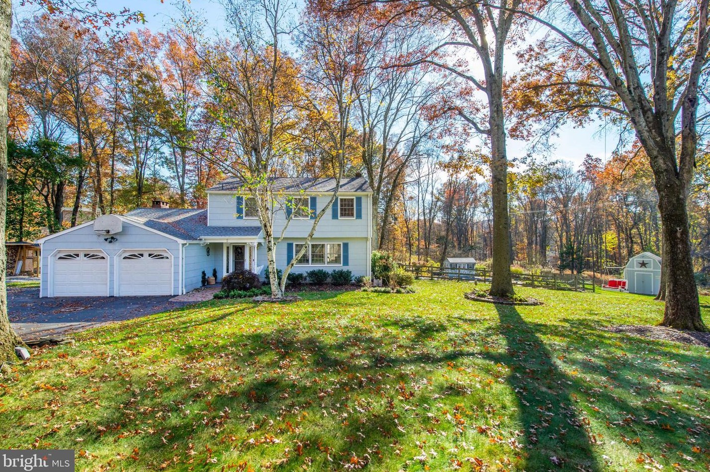 5 Prescott Cir, Lebanon, NJ 08833