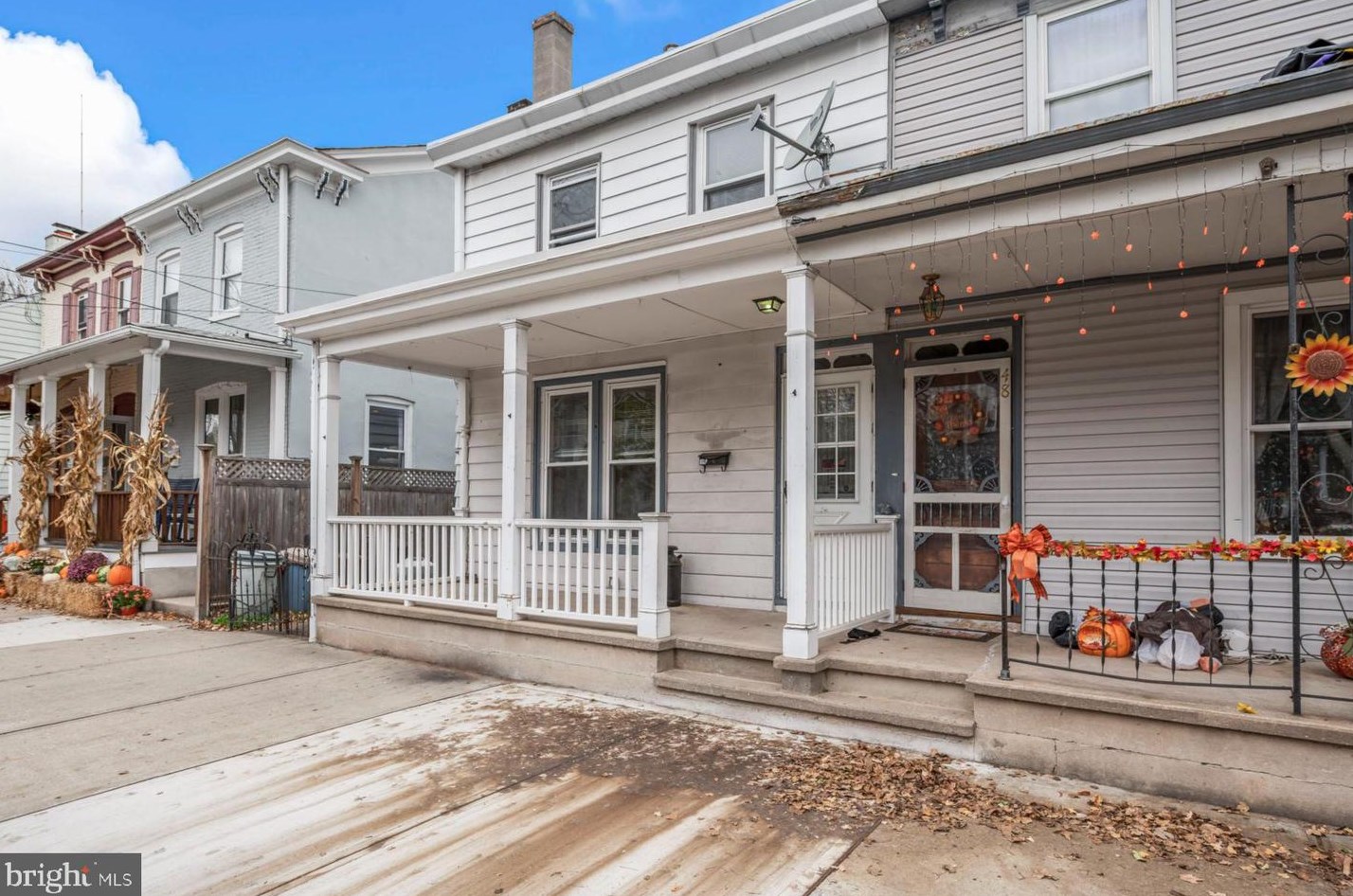 46 Buttonwood St, West Amwell NJ  08530-1643 exterior