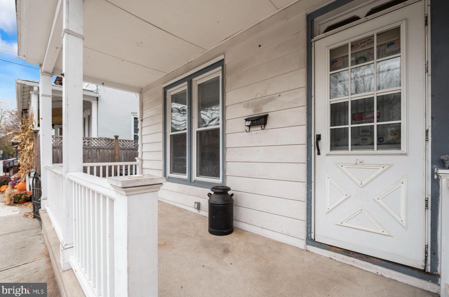 46 Buttonwood St, West Amwell, NJ 08530-1643