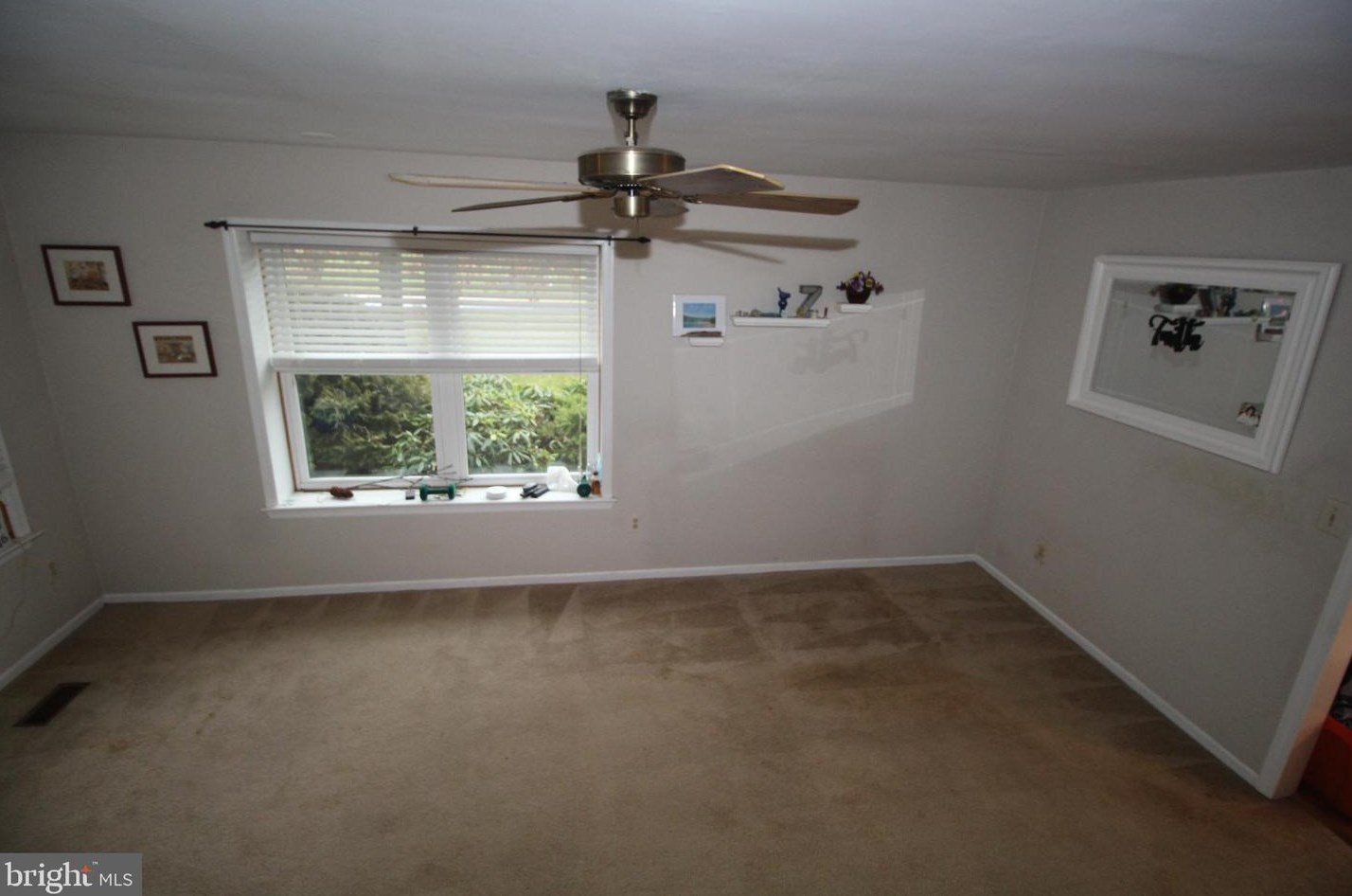 701 Apple Ct, Flemington, NJ 08822
