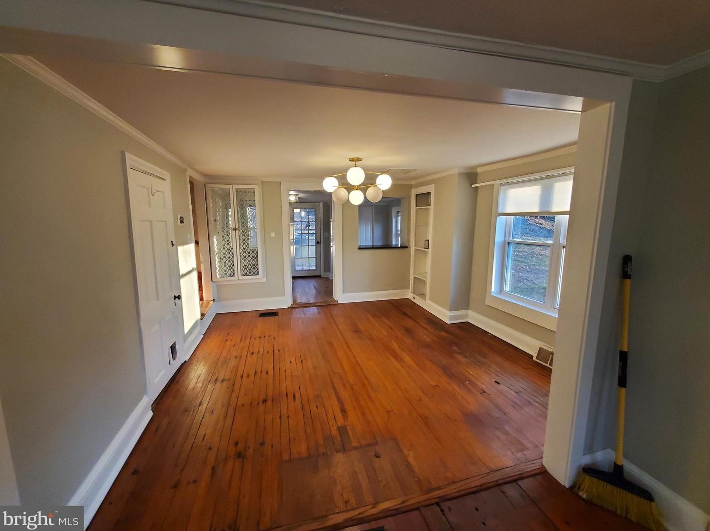 123 Brunswick Ave, West Amwell NJ  08530-1116 exterior