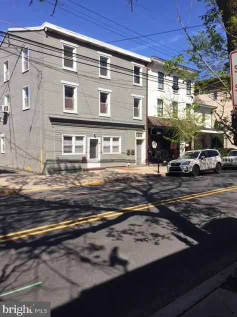 59 N Main St #4, West Amwell, NJ 08530