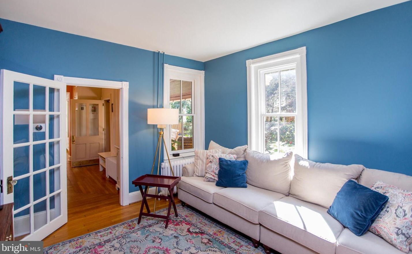 50 Union St, West Amwell NJ  08530-1846 exterior