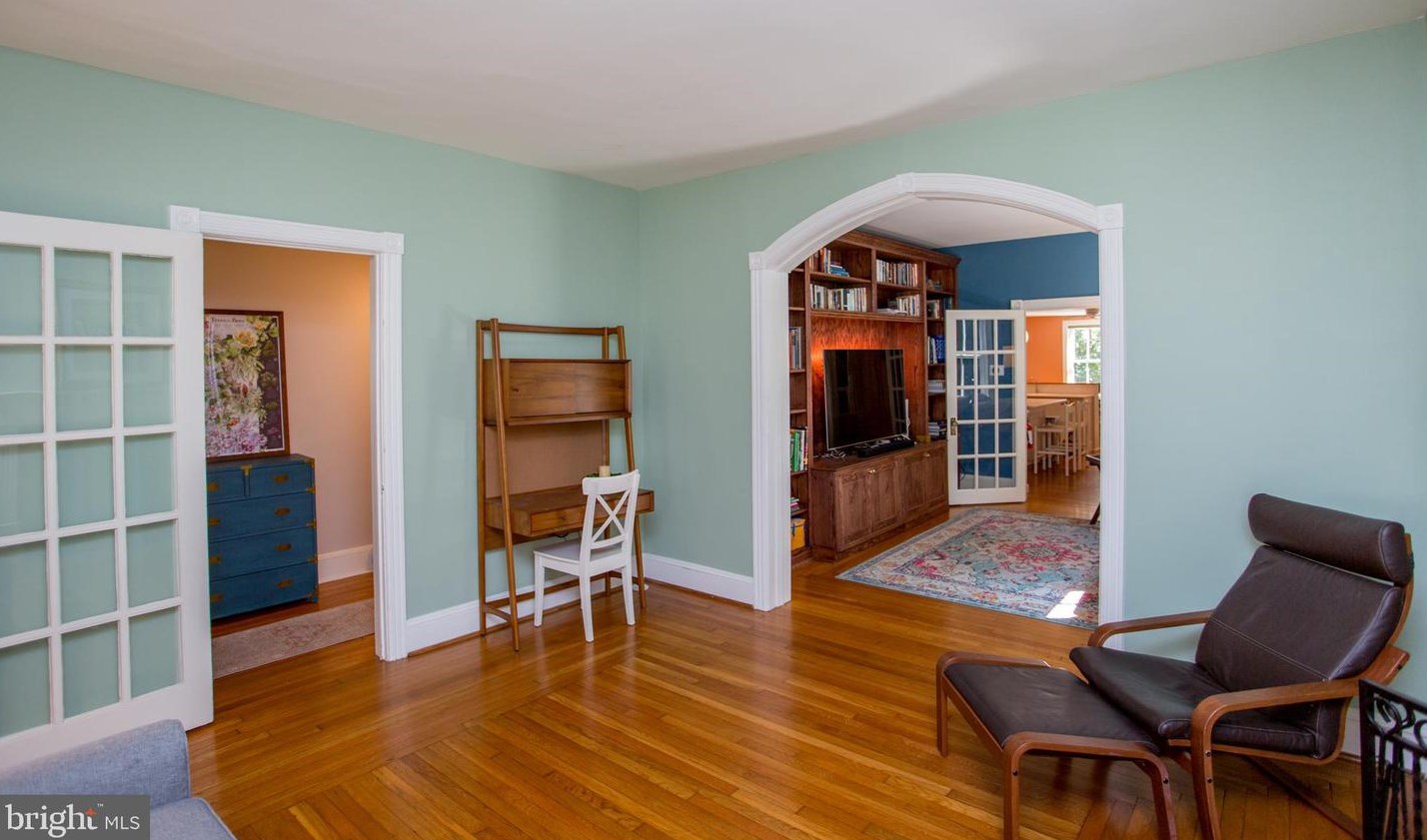 50 Union St, West Amwell NJ  08530-1846 exterior