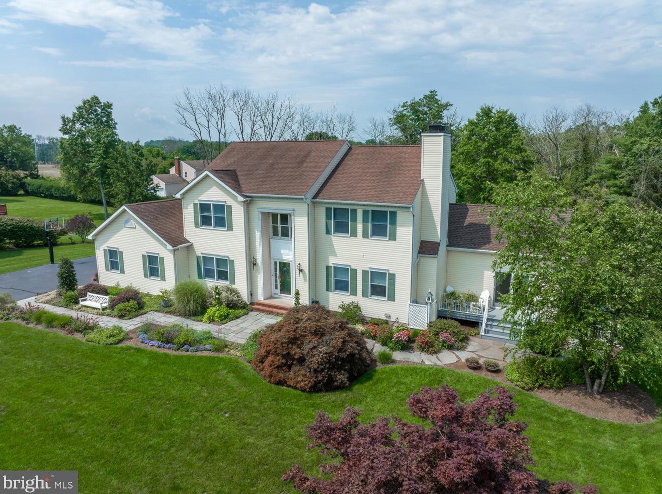 3 Sunflower Ln, East Amwell Township, NJ 08551