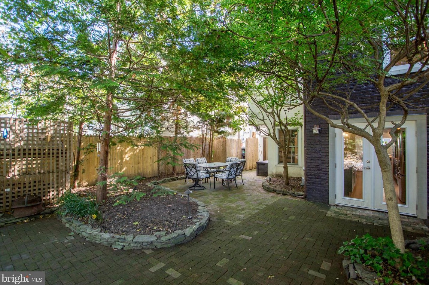 28 Swan St, West Amwell NJ  08530-1022 exterior