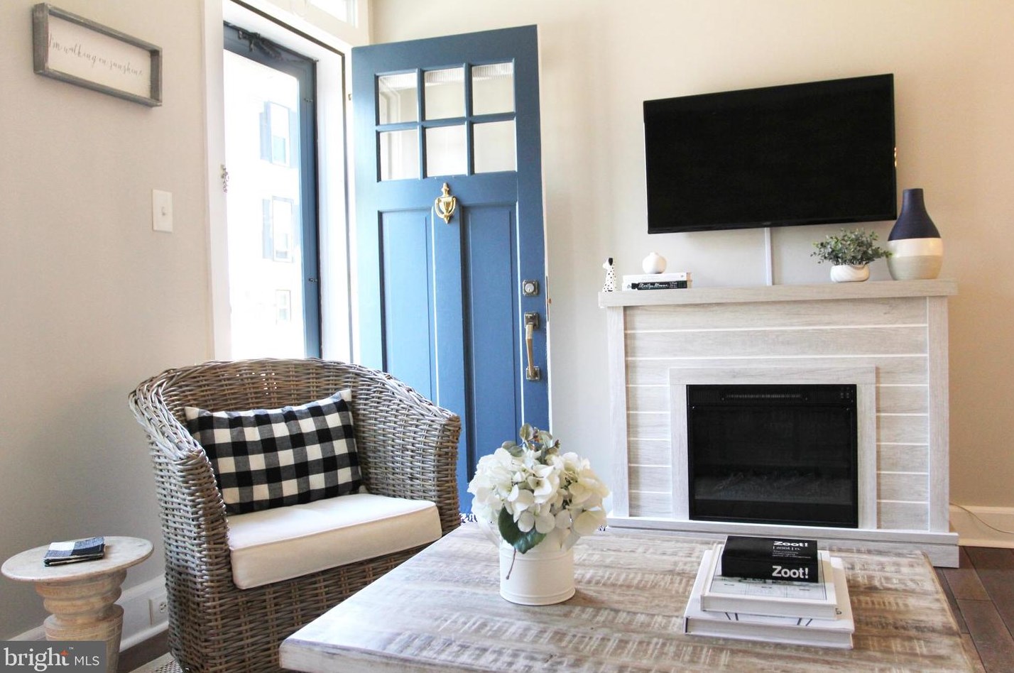 5 Ferry St, West Amwell NJ  08530-1802 exterior