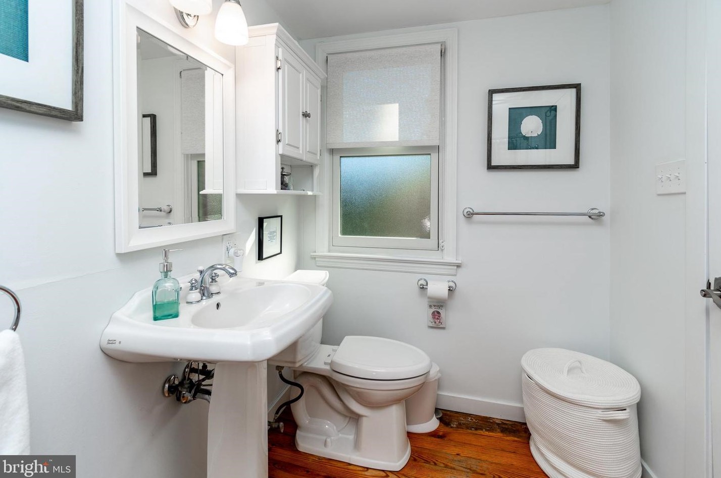 5 Ferry St, West Amwell NJ  08530-1802 exterior