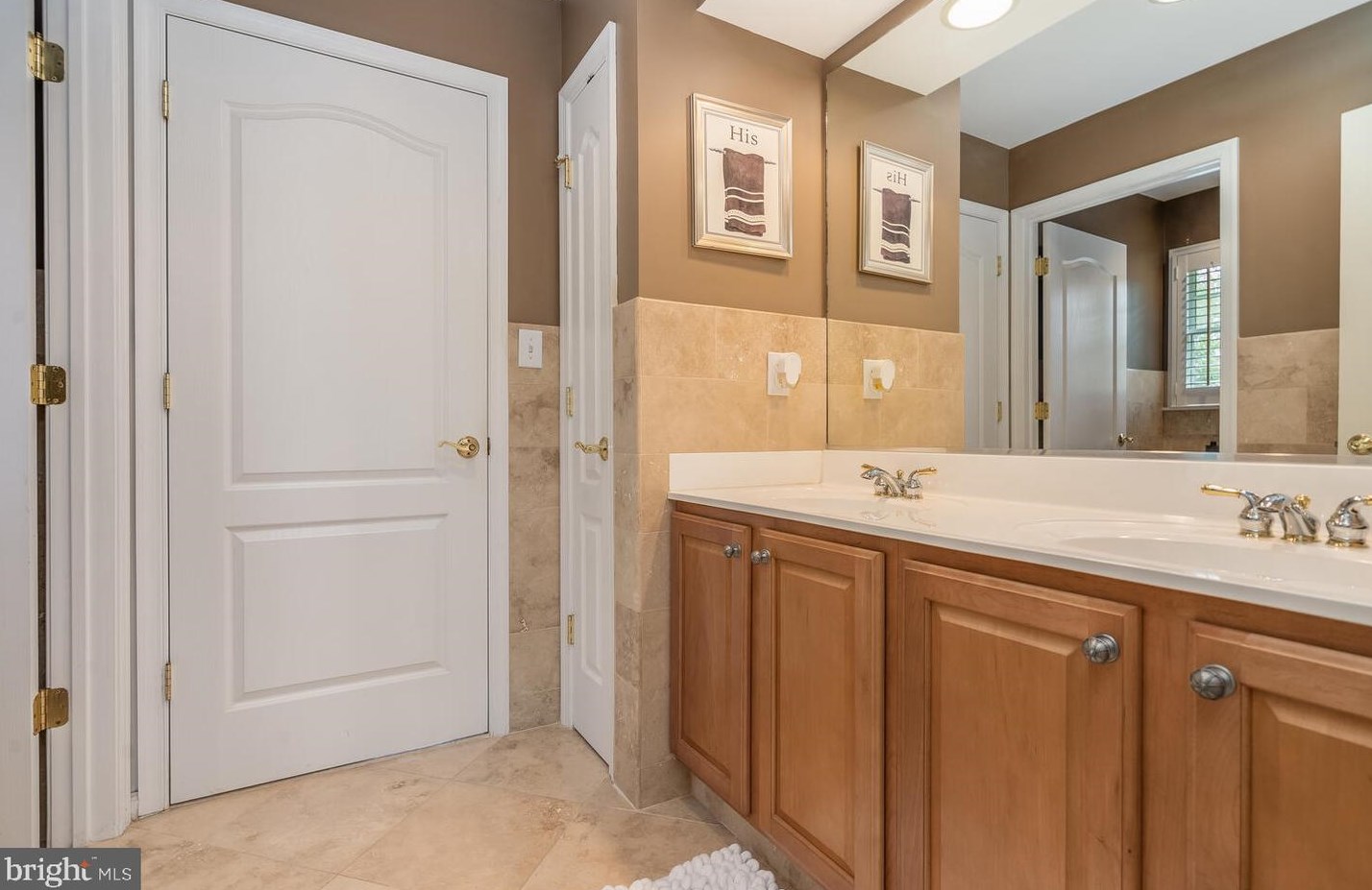 14 Ridgeview Ct, East Amwell Township NJ  08551-1872 exterior