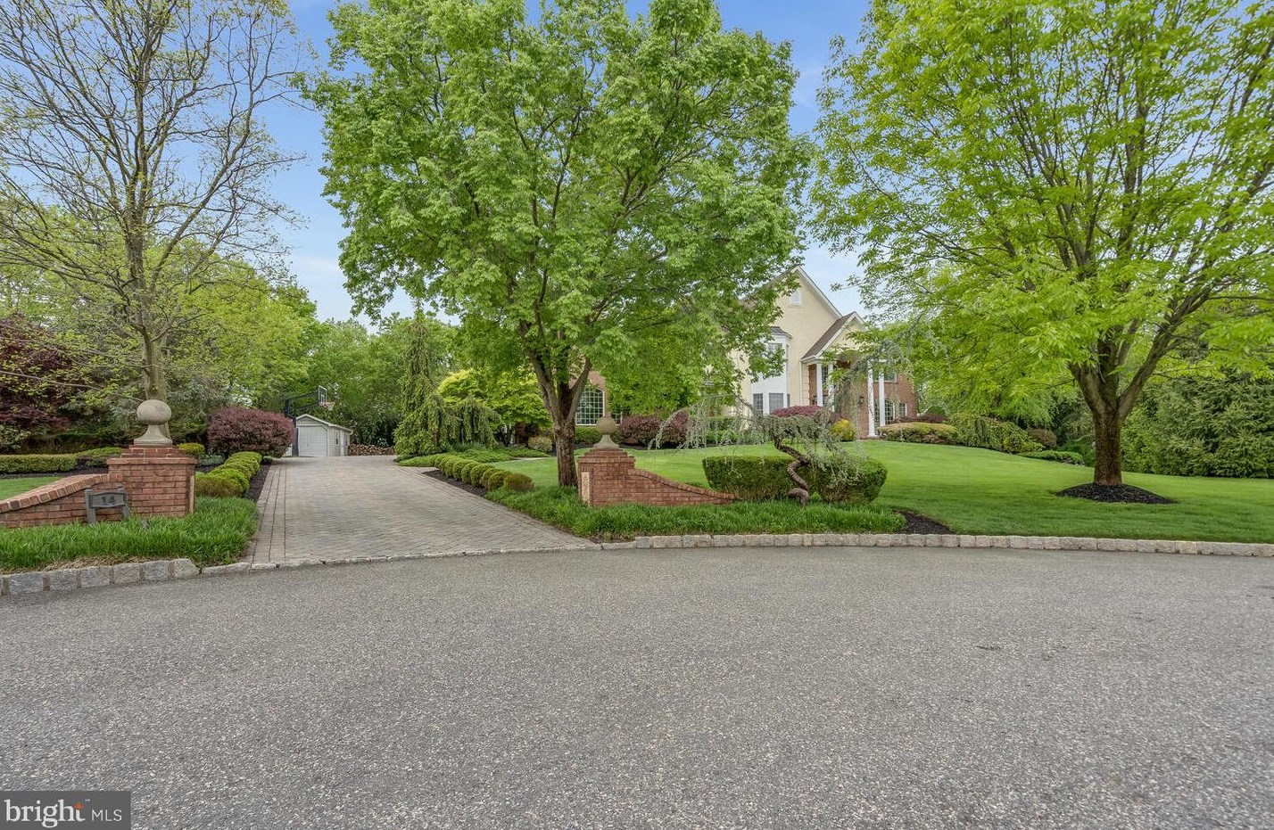 14 Ridgeview Ct, East Amwell Township NJ  08551-1872 exterior