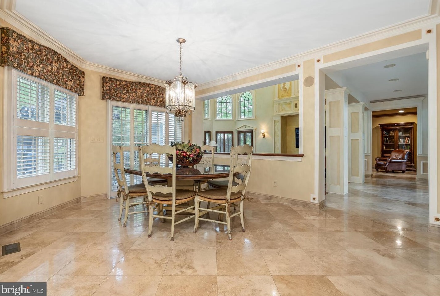 14 Ridgeview Ct, East Amwell Township NJ  08551-1872 exterior