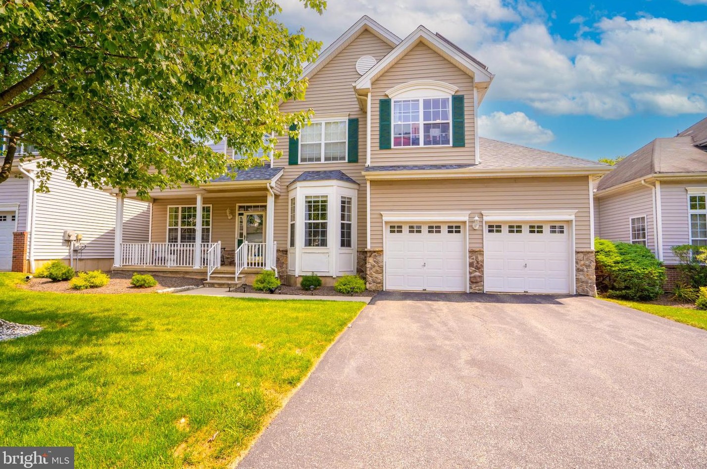 42 Colts Ln, Flemington, NJ 08822