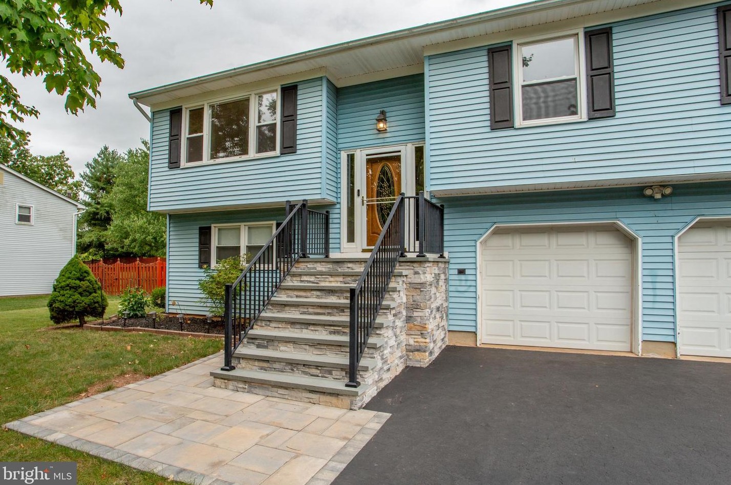 8 Sheffield Station Rd, Flemington, NJ 08822