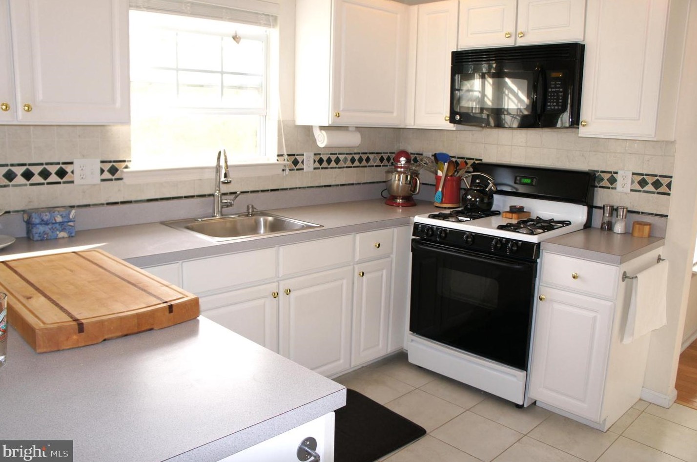 30 Richards Rd, Trenton, NJ 08648