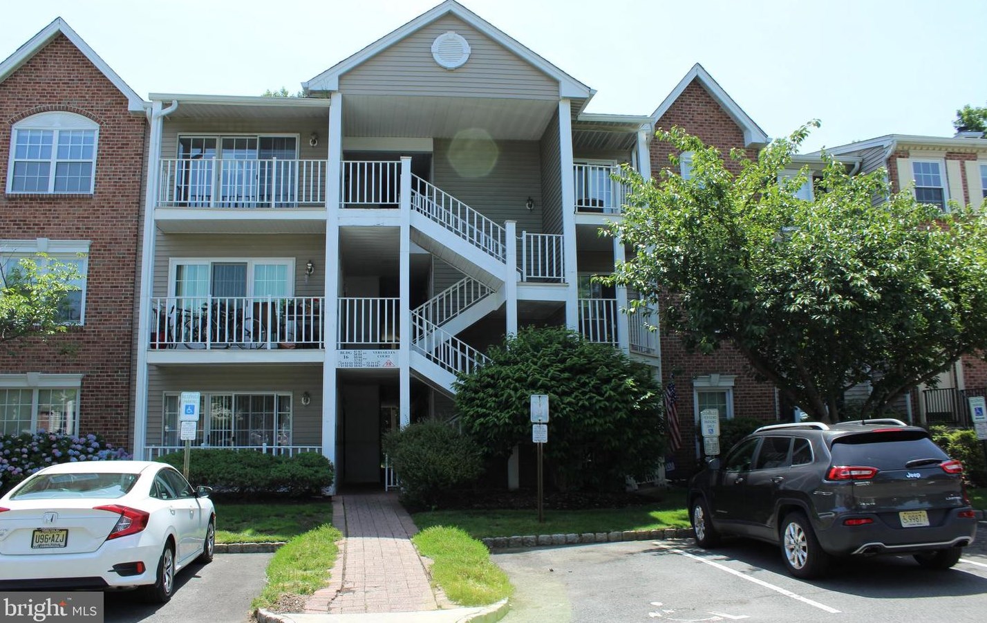 58 Versailles, Trenton, NJ 08619