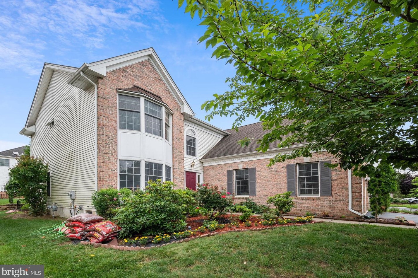38 Lockwood Dr, Princeton, NJ 08540
