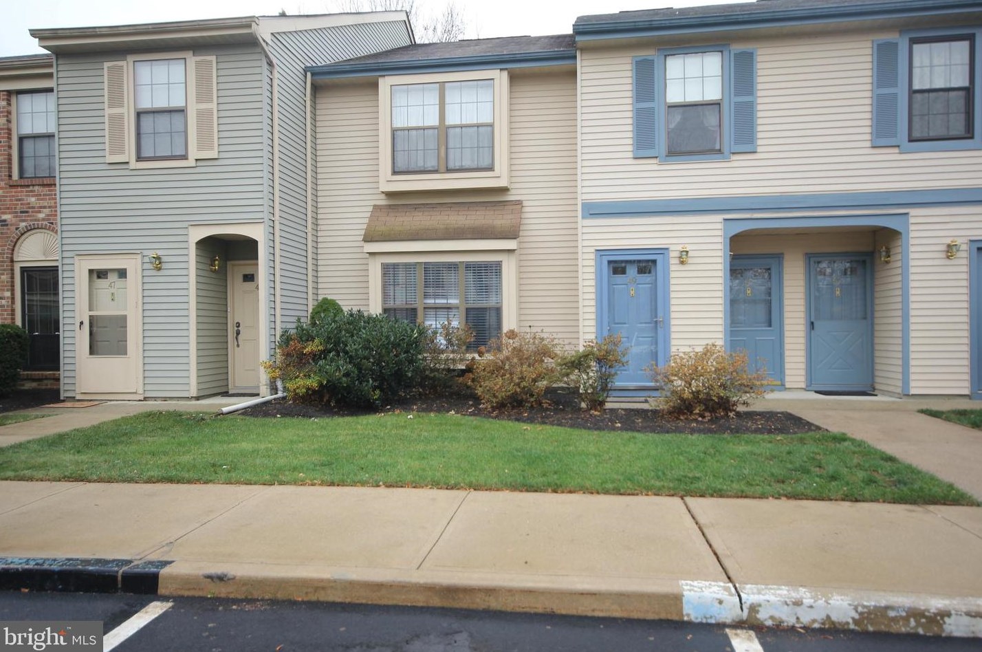 49 Wyndham Pl, Trenton, NJ 08691