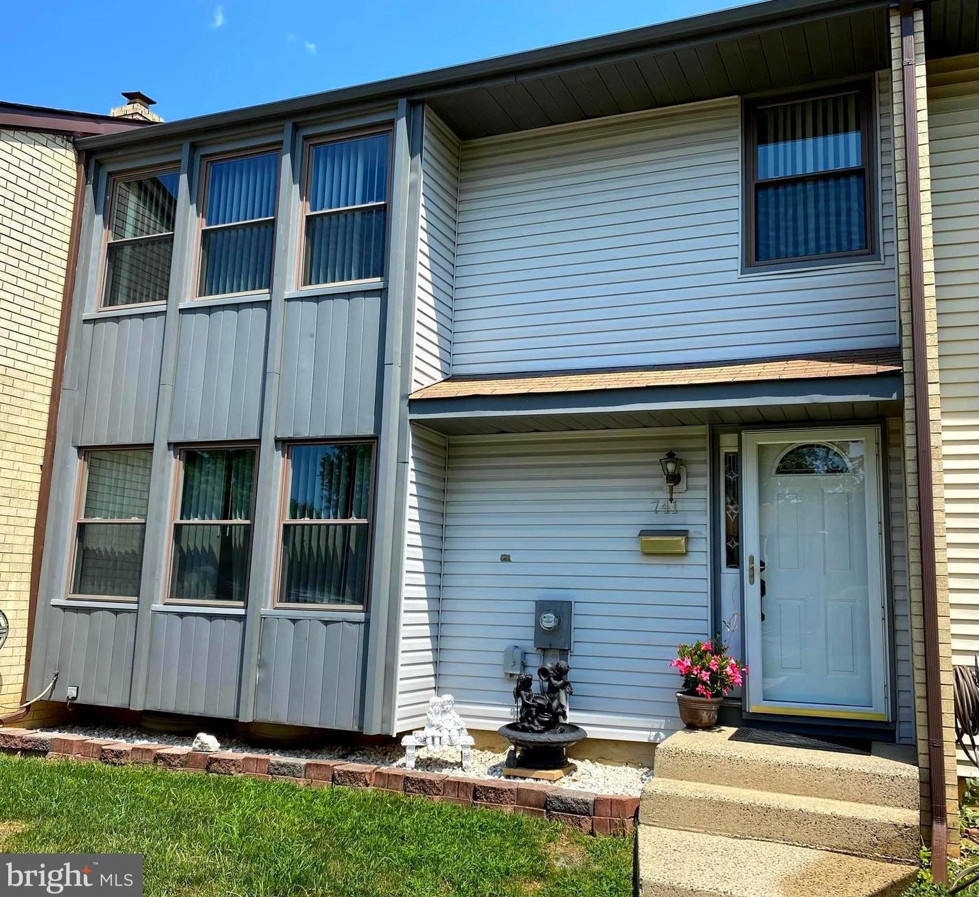 741 Twin Rivers Dr N, East Windsor, NJ 08520