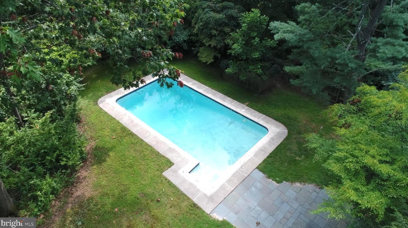 944 Stuart Rd, Princeton, NJ 08540