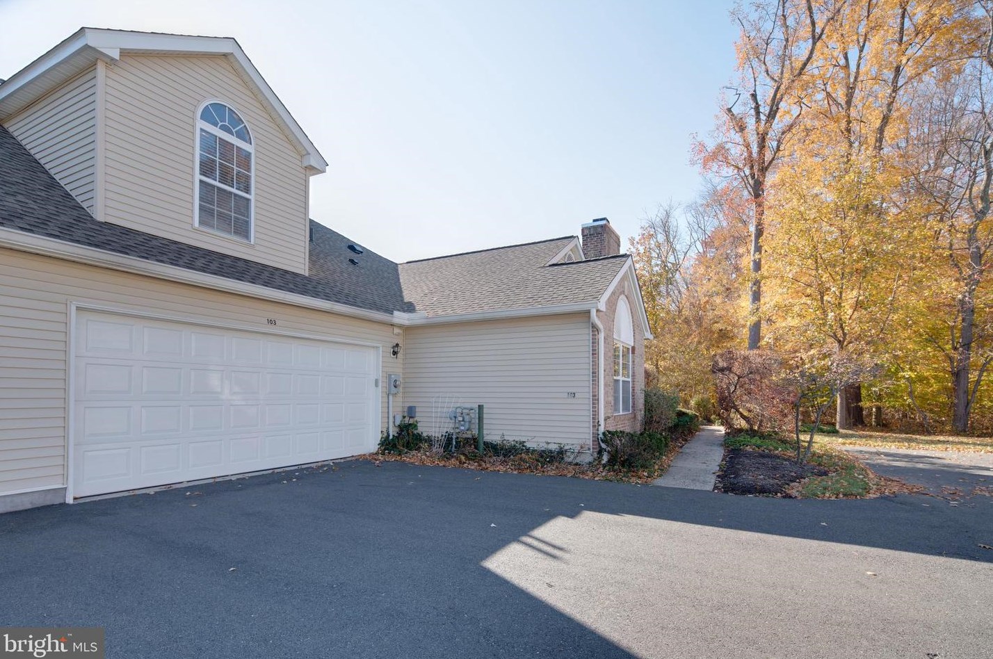 103 Point Ct, Lawrence Township, NJ 08648