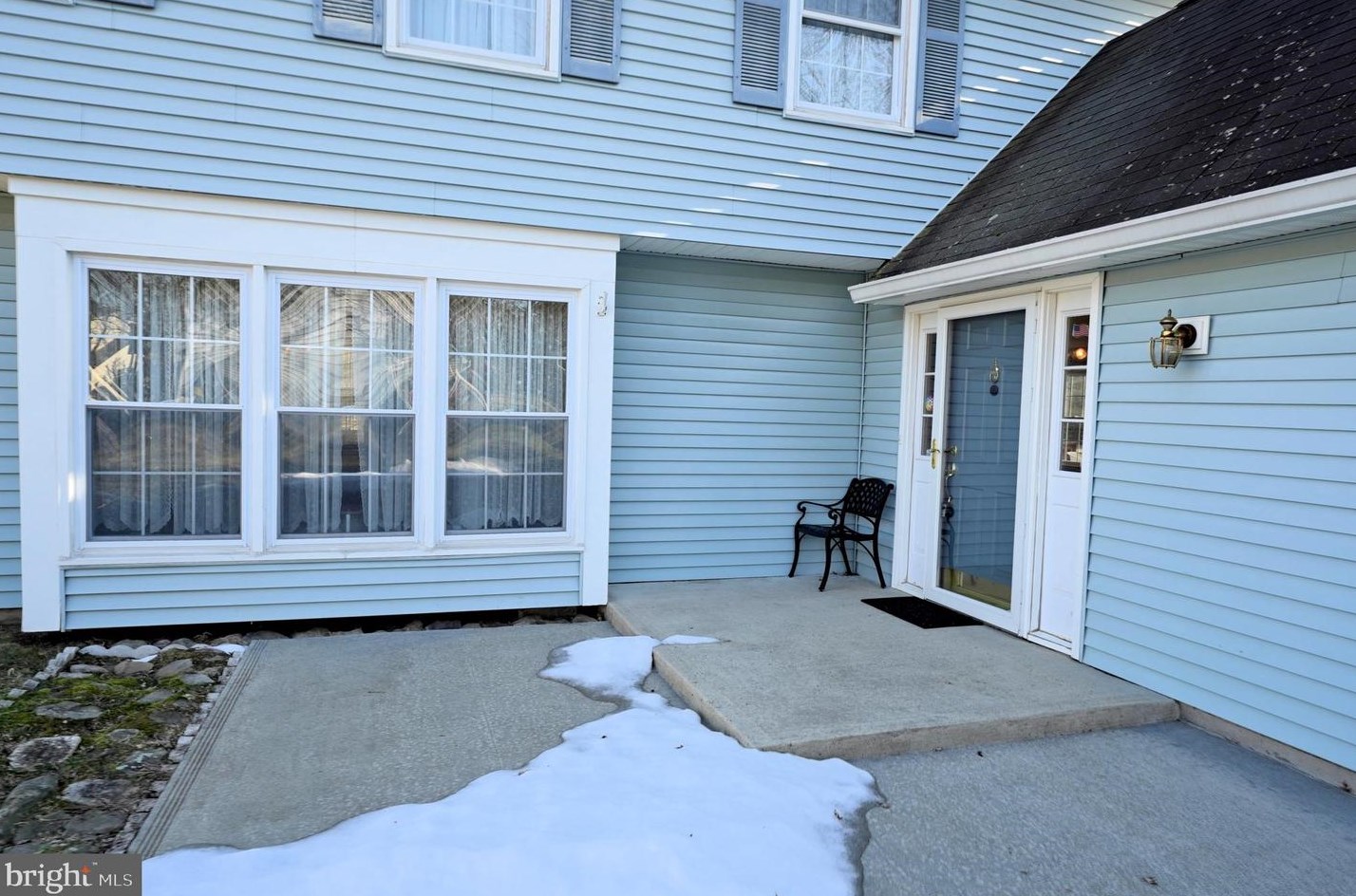 115 Nassau Dr, Lawrence Township, NJ 08648