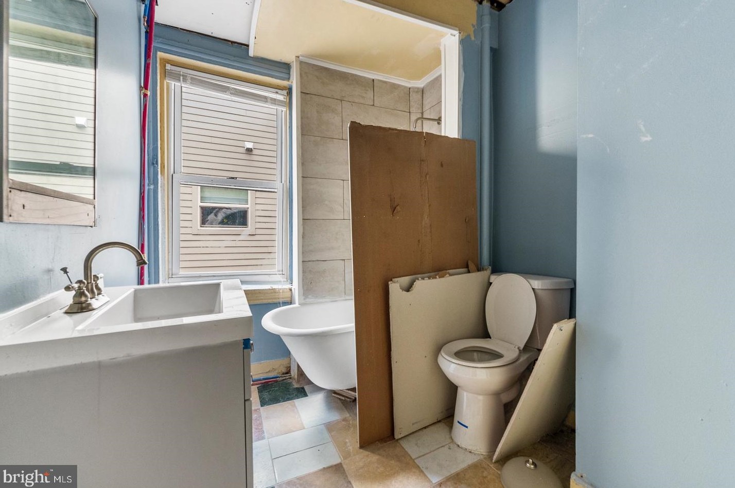 204 Academy St, Trenton NJ 08618-3902 exterior