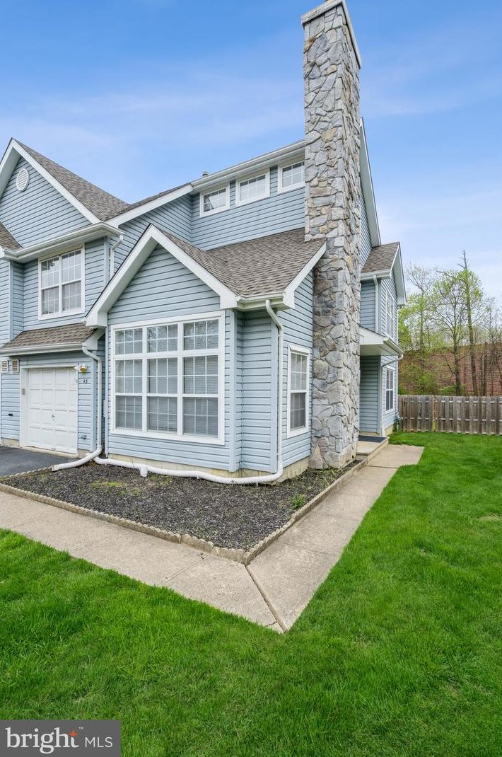 43 Haymarket Ct, East Windsor, NJ 08512-3050