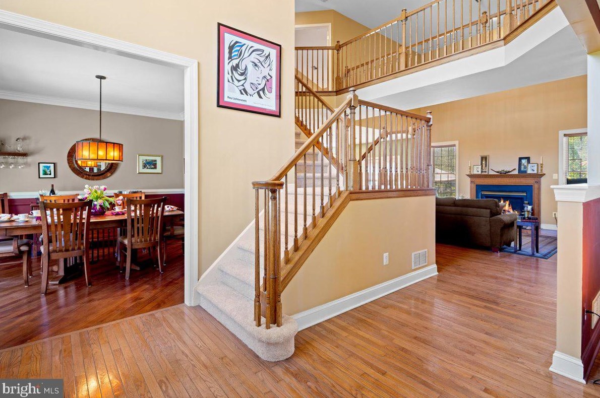 1 Ashley Ct, East Windsor, NJ 08520-2943