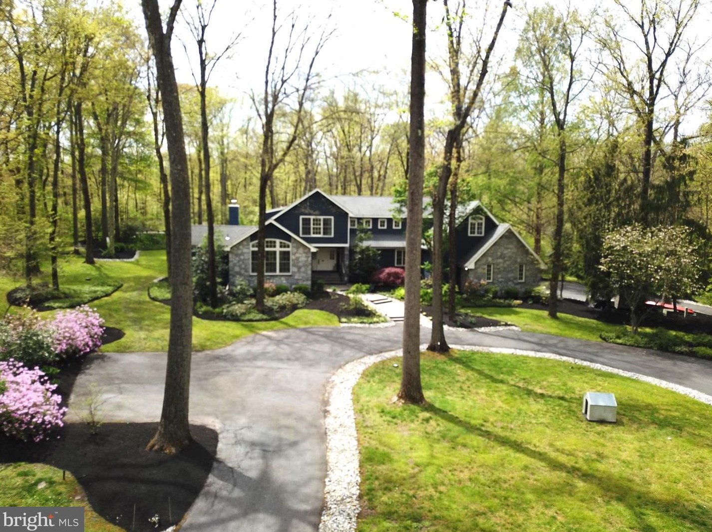 51 Aunt Molly Rd, Hopewell Township, NJ 08525-2301