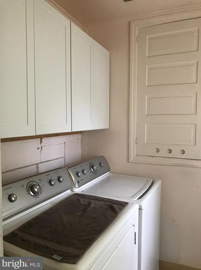 255 Franklin St, East Windsor NJ 08520-3224 exterior