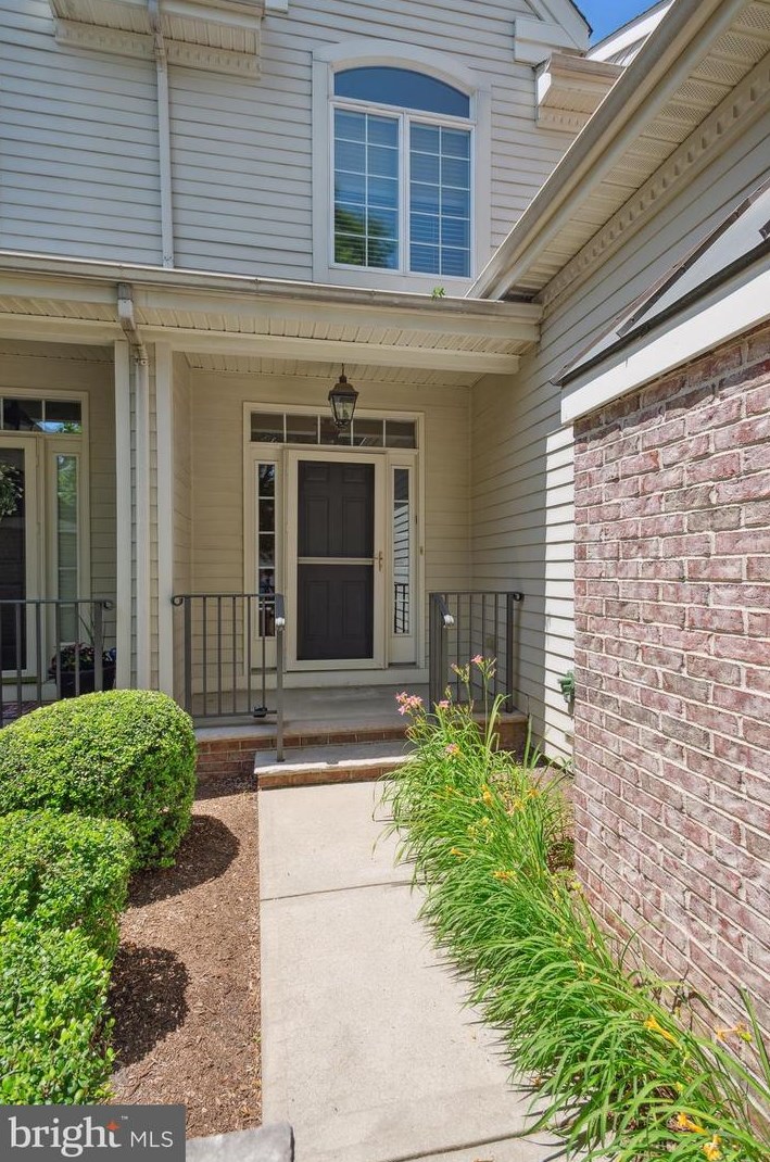 70 Schindler Ct, Lawrence Township, NJ 08648