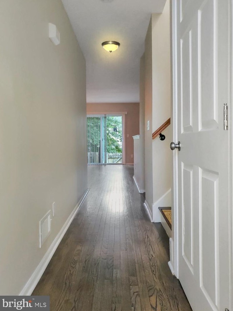 135 Tulip Ln, Trenton, NJ 08638-2023