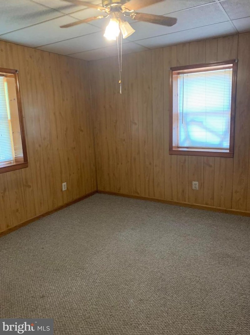 3 Fran Ave, Trenton NJ 08628-1508 exterior