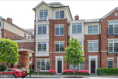 20 Paul Robeson Place, Princeton, NJ 08542 - Photo 1