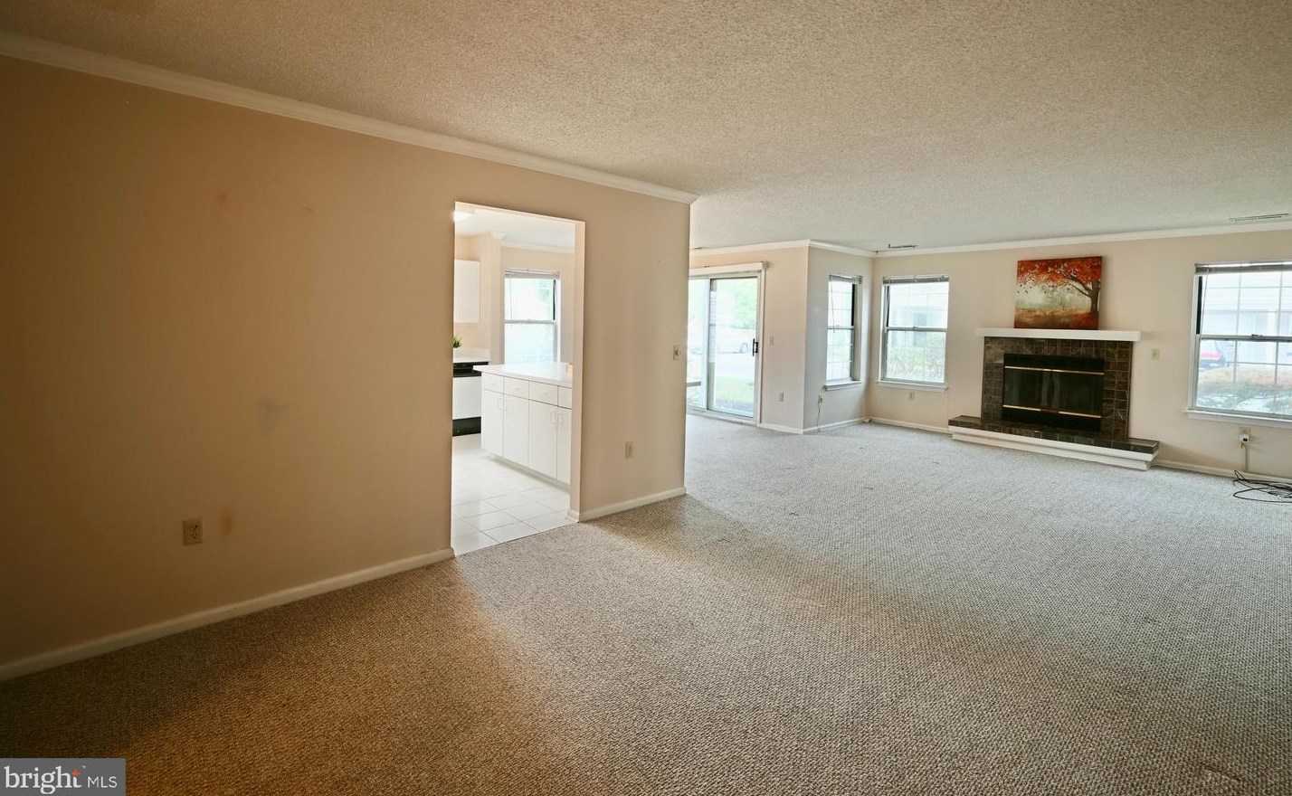 1104 Roundtree Pl, Lawrence Township, NJ 08648