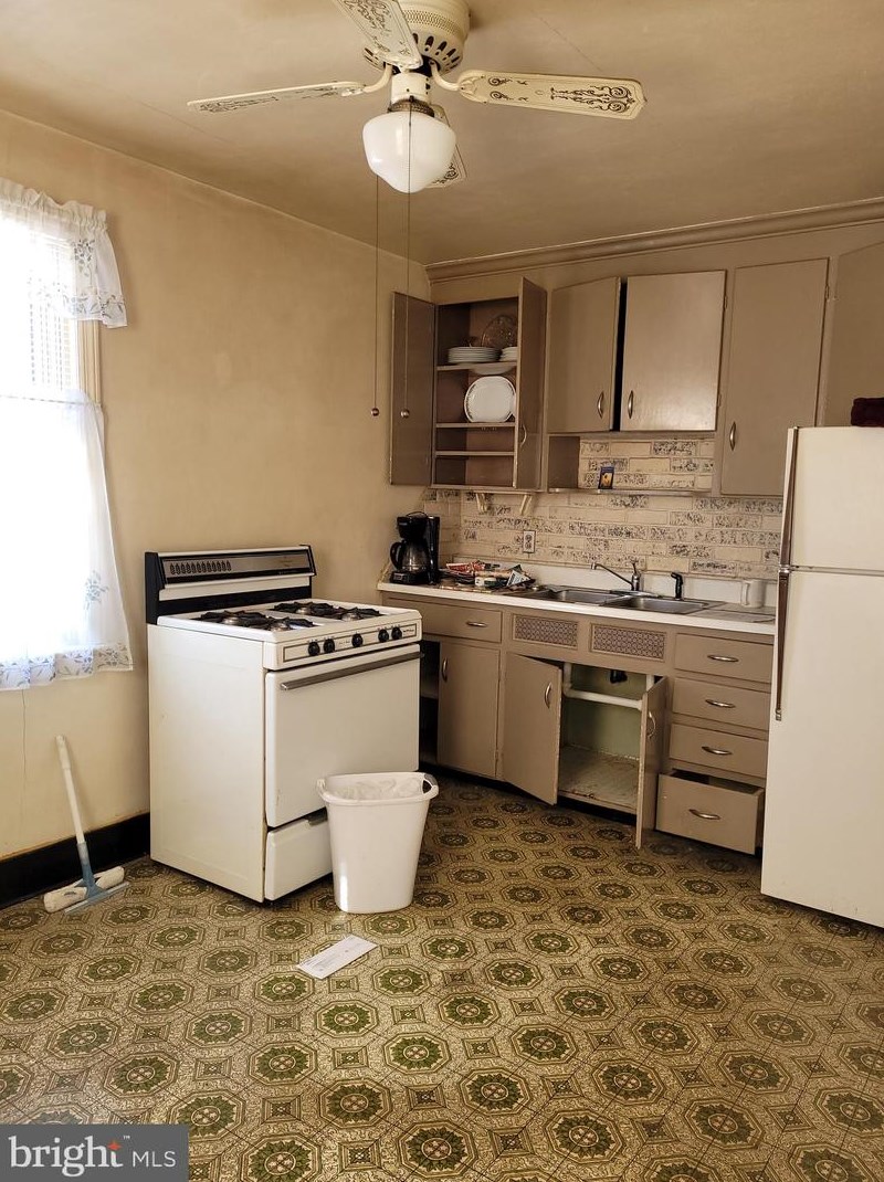 1545 Ohio Ave, Lawrence Township, NJ 08648