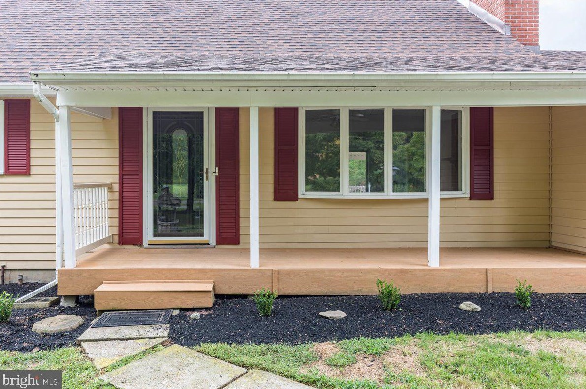 263 Lambertville Hopewell Rd, Hopewell Township, NJ 08525