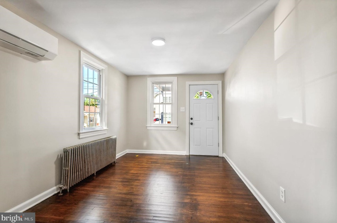 14 Evans Ave, Trenton, NJ 08610