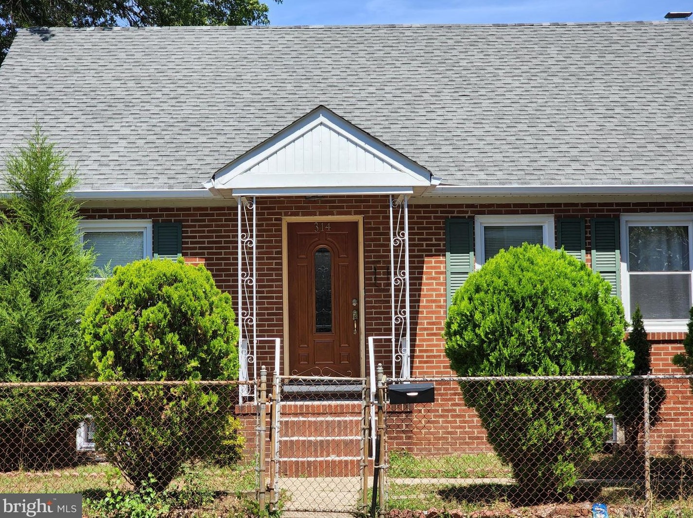 314 William St, Trenton, NJ 08610-6141
