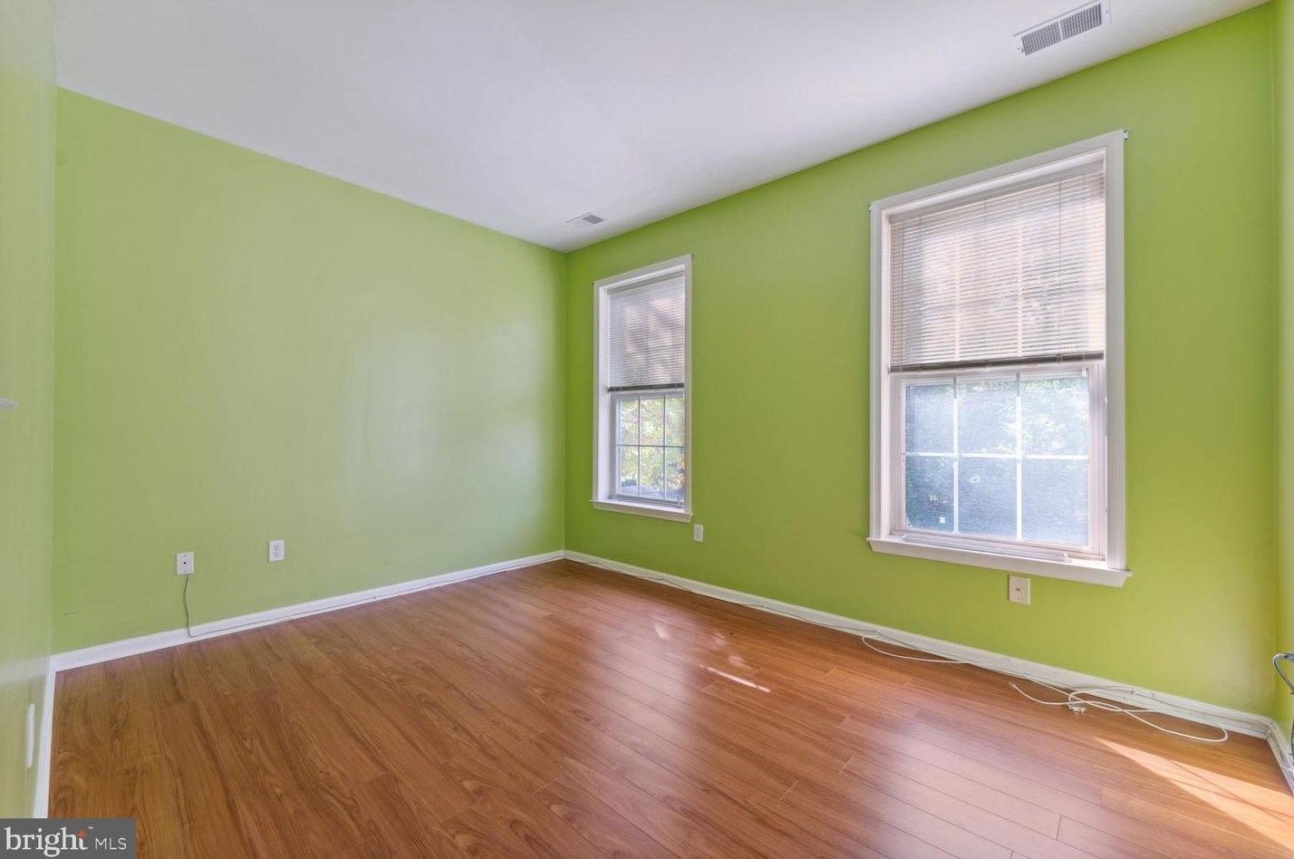 80 Kyle Way, Trenton NJ 08628-2523 exterior