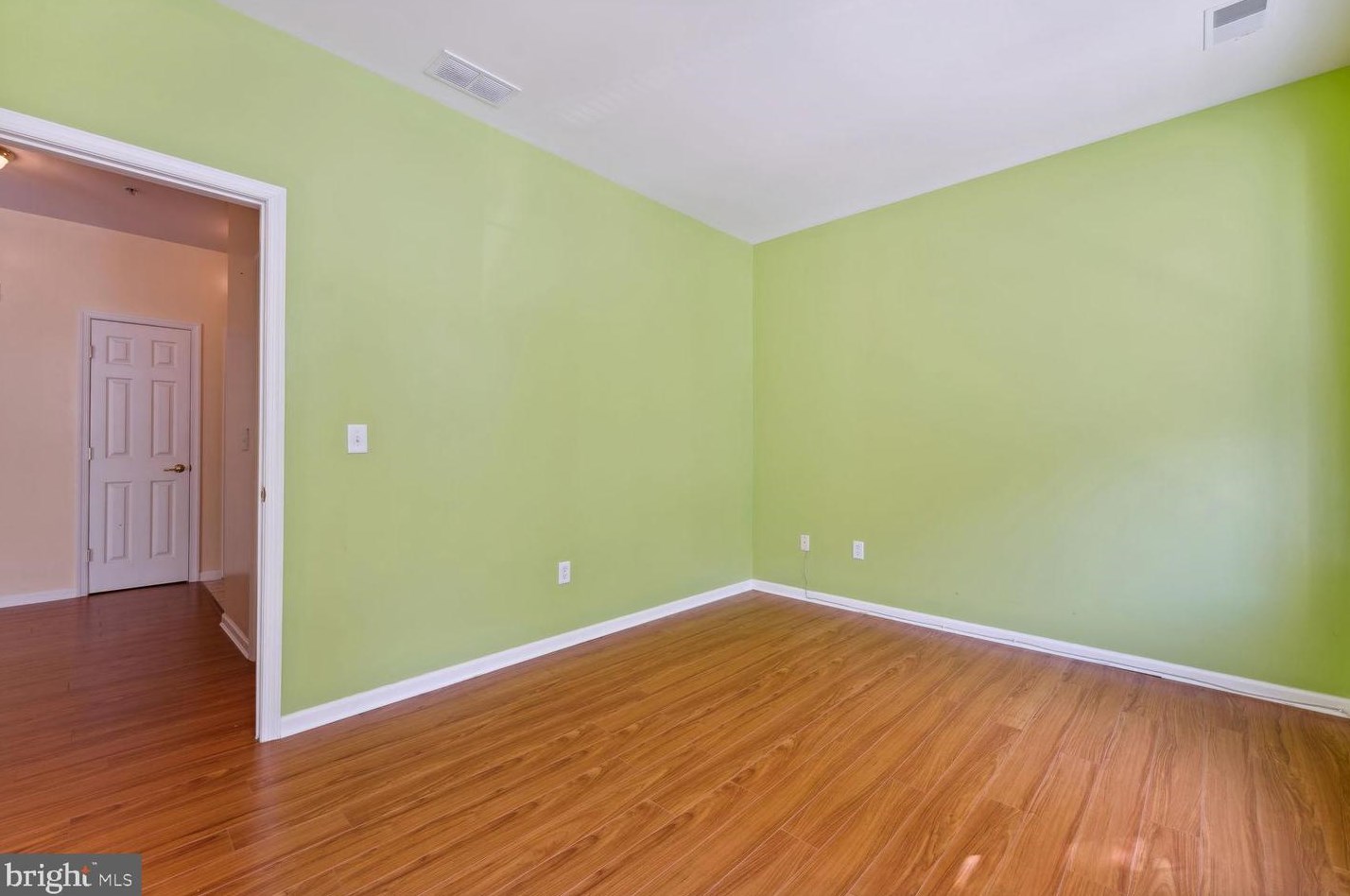 80 Kyle Way, Trenton NJ 08628-2523 exterior