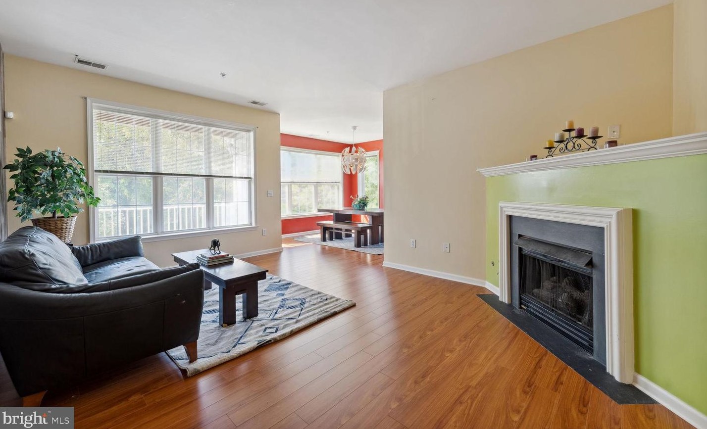 80 Kyle Way, Trenton NJ 08628-2523 exterior