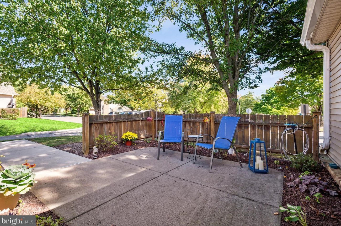 46 Woolsey Ct, Pennington, NJ 08534-1427